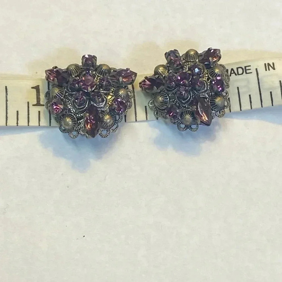 SILVER AND PURPLE VINTAGE CLIP ON EARRINGS. 💜💜💜 - Picture 8 of 8